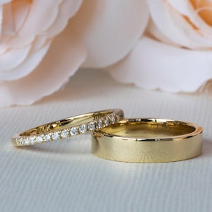 Wedding Bands Set, His & Hers Wedding Bands, Wedding Bands Set Yellow Gold, 18K Wedding Band Set, Wedding Ring Set His and Her image 1