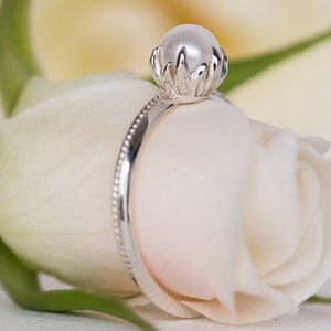 Pearl Engagement Ring, Pearl Wedding Ring, Pearl 14K Ring, Pearl Gold Ring, Solitaire Pearl Ring, Unique Pearl Ring, Pearl Promise Ring, 18K