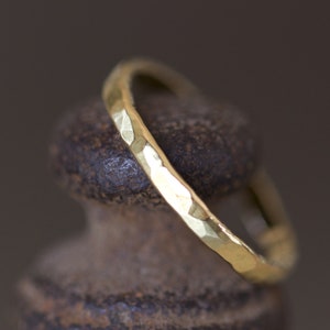Unique Wedding Band, Hammered Wedding Ring, Hammered Wedding Band, Rustic Wedding Band, Hammered 14K Ring, Hammered Solid Gold Ring, 18K
