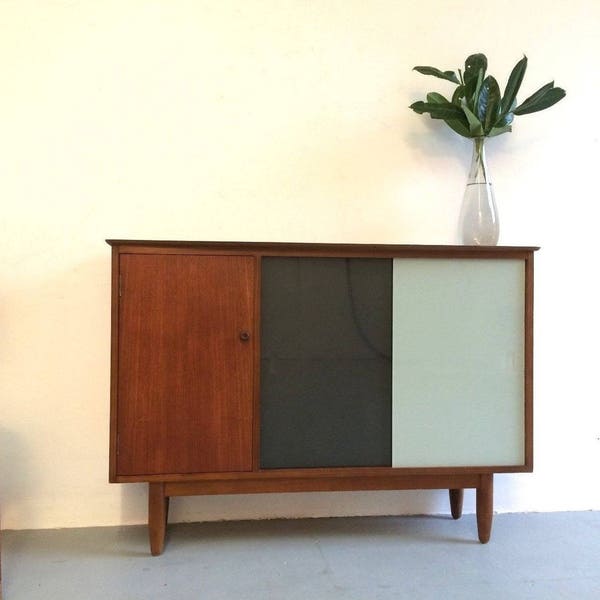 Beautiful Teak & Glass Sideboard / Cabinet 1950s / 1960s Danish Influence Retro