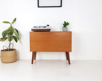 Vintage Record player stand / TV Stand / Small Sideboard - Mid Century 60s/70s Retro