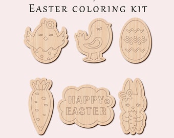 Pode incluir: Um conjunto de seis páginas para colorir de madeira com tema de Páscoa. As páginas apresentam um pintinho em um ovo, um pássaro, um ovo com um padrão ondulado, uma cenoura, um coelho segurando uma cenoura e uma nuvem com o texto "FELIZ PÁSCOA".