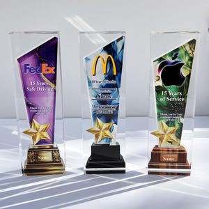 Custom Engraved Clear Crystal Corporate Trophy – Personalized Elegant Award for Company Anniversaries & Award Ceremonies, Acrylic Plaque