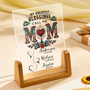 Personalized Night Light for Mom, Mother&#39;s Day Gifts from Daughter   with Custom Acrylic Plaque for Birthdays Christmas Grandmother or Wife.