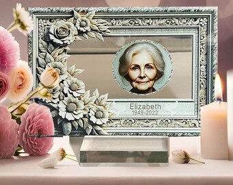 Personalized Sympathy Gifts for Loss Mother ，In Loving Memory of Loved One Light Picture Frame Photo & Text Memorial Plaque Night Lamp