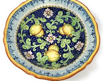 Bol de poterie d'art en céramique italienne - pièce maîtresse pour les fruits, salade, pâtes peintes à la main motif citrons fabriqué en Italie Florence toscane
