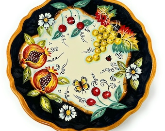 イタリア製陶芸作品 陶器 サービングプレート 皿 食品用 ラウンド 手描き模様 ブラック イタリア製 トスカーナ