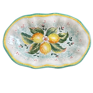 Tigela oval de cerâmica italiana para servir massas, saladas de frutas e arroz. Estampa de limões. Cerâmica artística fabricada na Itália, Toscana.