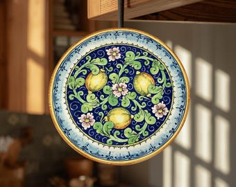 イタリアの陶芸アート陶器の皿、手描きの模様、レモン、イタリア製