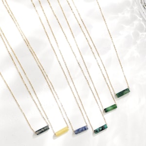 Collar minimalista con múltiples barras de piedras preciosas delicadas: oro de 14 k y plata de ley para mujer.
