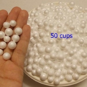 50 tazas/500 oz al por mayor (tamaño 4-9 mm) pequeñas bolas de poliestireno - manualidades de poliestireno, nieve de poliestireno, bolas de poliestireno blancas.
