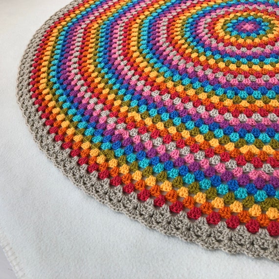Noro Crochet Blanket Pattern, Crochet Circle Blanket Pattern, Rainbow  Circle Blanket Pattern, Koko Blanket in Noro Malvinas, 4-5 Weight Yarn 