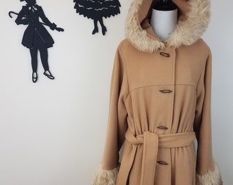 Vintage 1970's Faux Fur Coat / 70s Hooded Jacket M