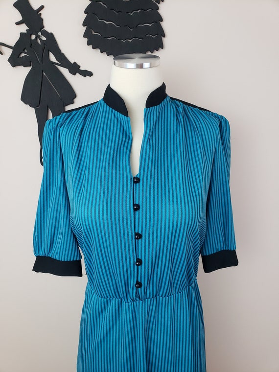 Vintage 1970's Striped Dress / 80s Poly Day Dress… - image 6