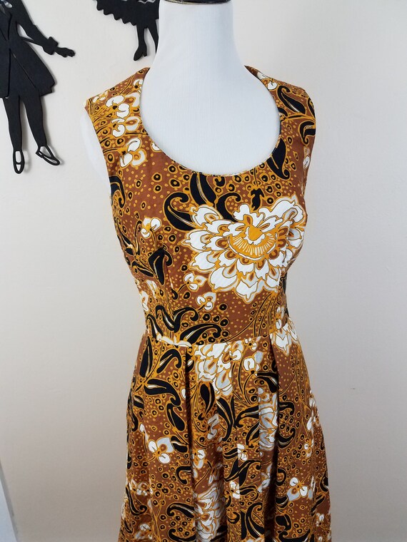 Vintage 1960's Floral Dress / 60s Quilted Day Dres