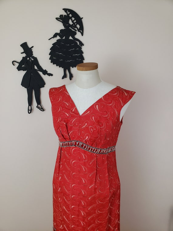 Vintage 1950's Embroidered Mermaid Dress / 60s Re… - image 1
