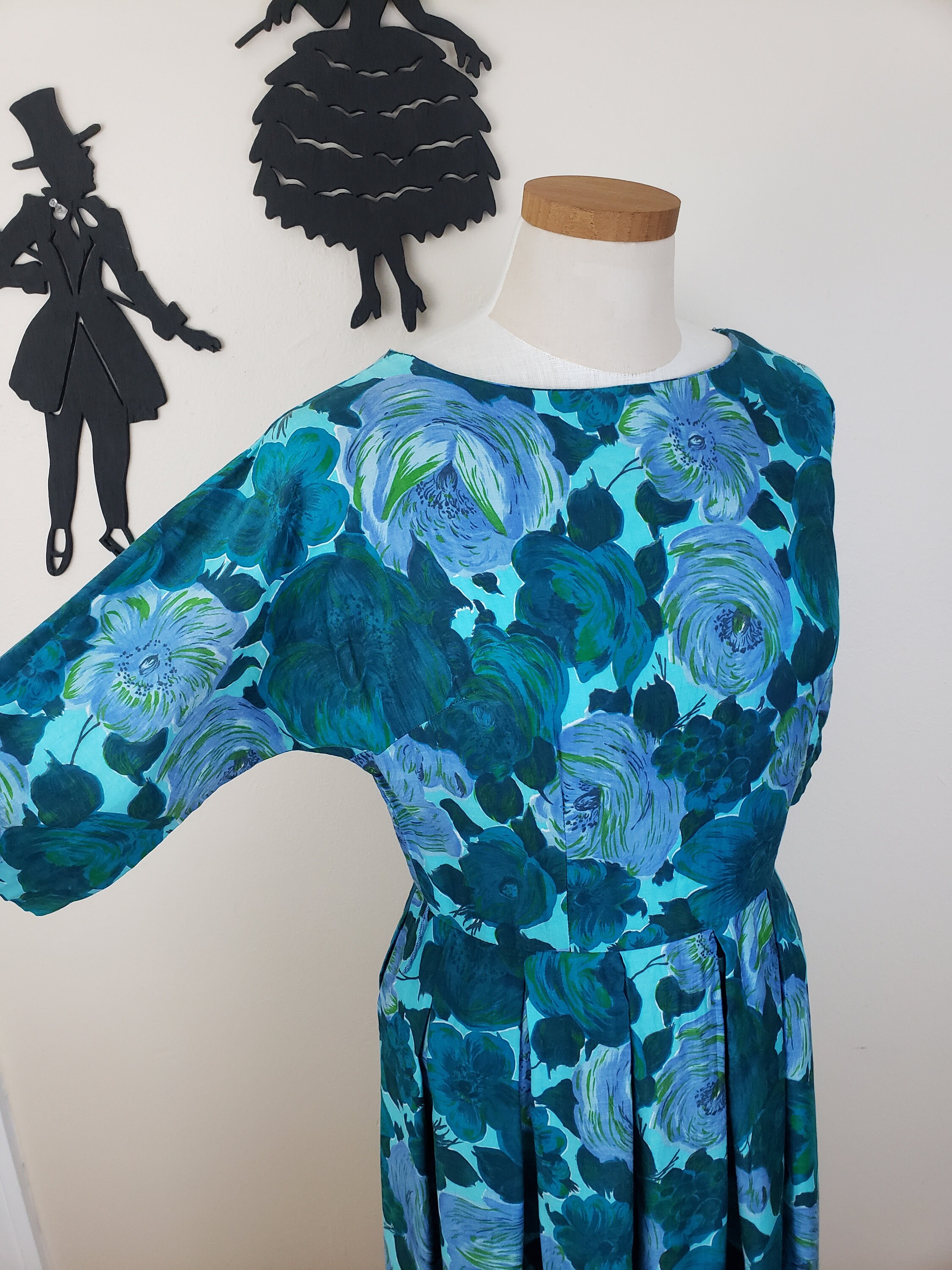 Vintage 1950s Blue Floral Cotton Dress