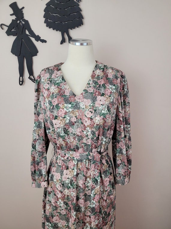 Vintage 1970's Floral Dress / 80s Poly Day Dress S - image 3