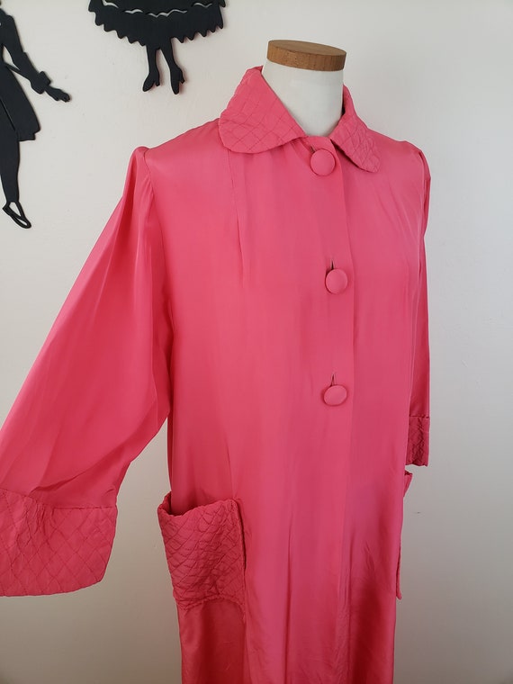 Vintage 1940's Coral Robe / 50s Quilted Loungewear