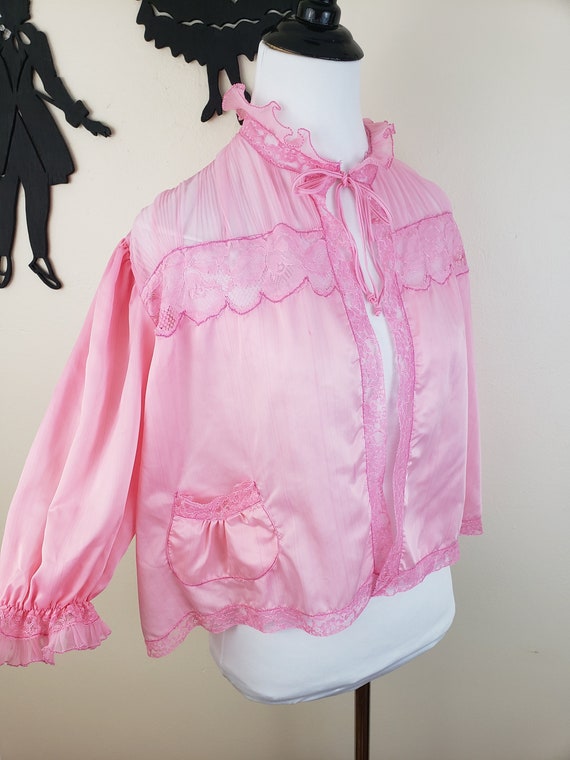 Vintage 1960's Pink Peignoir Bed Jacket / 60s Lac… - image 1