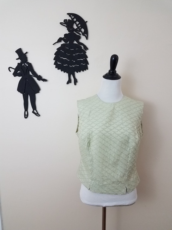 Vintage 1950's Sleeveless Top / 50s Green Button U
