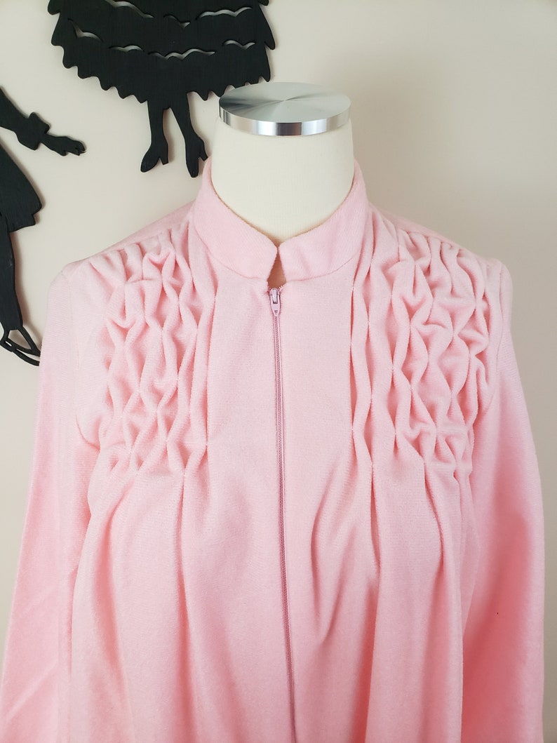 Vintage 1970's Wild Crest House Coat / 80s Pink Robe Nightgown S/M image 4