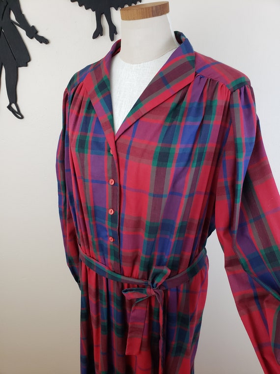 Vintage 1970's Shirt Waist Dress / 70s Red Plaid D