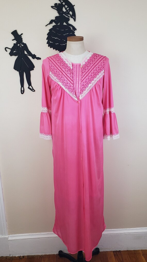 Vintage 1960's Hot Pink Floral Nightgown Set / 60… - image 7