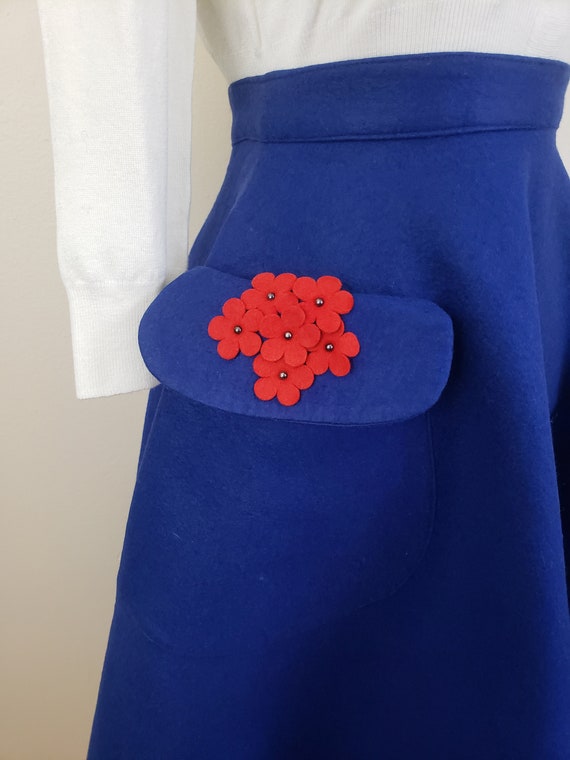 Vintage 1950's Blue Felt Skirt/ 50s Novelty Flower