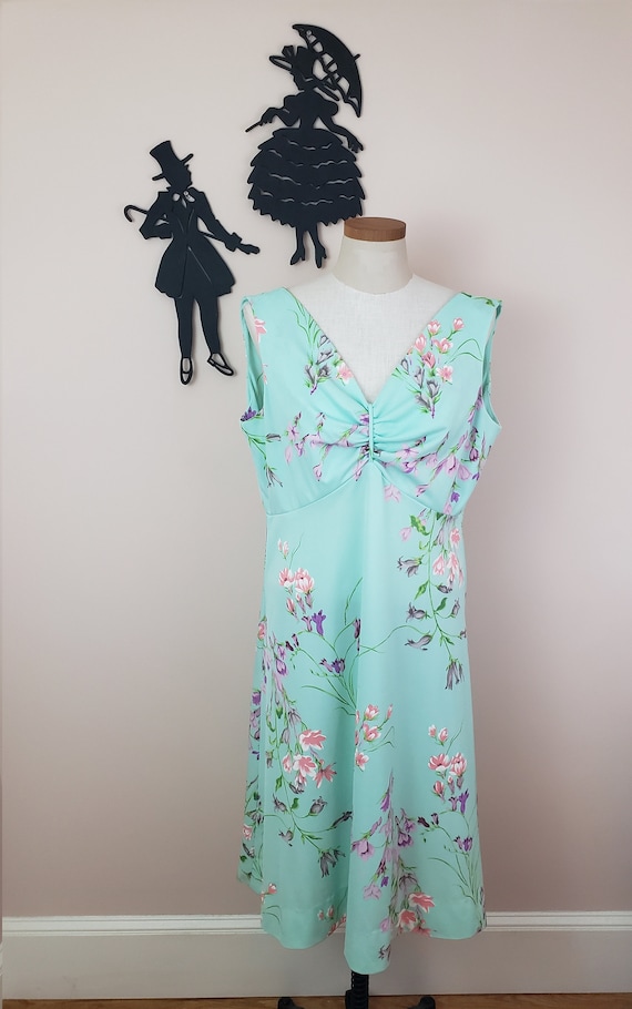 Vintage 1960's Mint Floral Dress/ 70s Plus Size P… - image 2