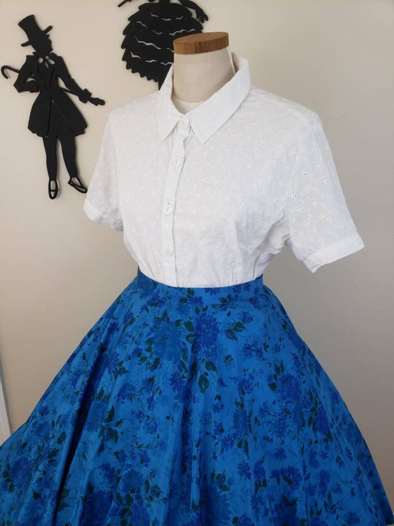 Vintage 1950's Blue Rose Skirt/ 50s Novelty Print Full Circle Skirt XL image 2