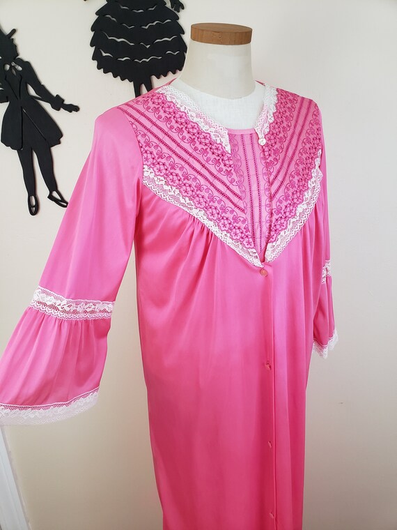 Vintage 1960's Hot Pink Floral Nightgown Set / 60… - image 9