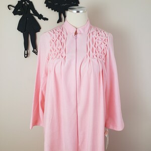 Vintage 1970's Wild Crest House Coat / 80s Pink Robe Nightgown S/M image 3