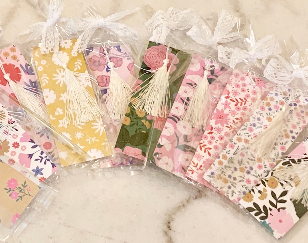 50 Pcs Bookmark Favors, Book Bridal Shower Favors, Pretty Bookmarks, Baby Shower Favors Bulk ...