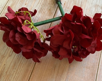 Burgundy Hydrangea Flower Pen - Bridal shower burgundy - Shower Favors - Bridal Shower Favors - Burgundy Pen - Flower baby shower favor