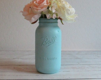 Half Gallon Mason Jar / Light Blue Mason Jar / Shabby Chic Vase / Rustic Wedding Centerpiece / Country Chic Decor / Mason Jar Wedding