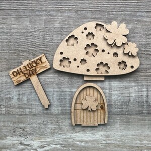 St Patrick&#39;s Day Mushroom Accessory / Interchangeable Mushroom Accessory/Lucky Mushroom House Accessory/St Patrick&#39;s Day Blanks/Lucky Blanks