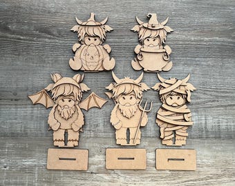 Halloween Highland Cow/ Standing Halloween Cow/ Halloween Tiered Tray Pieces/ DIY Highland Cow Decor/ Halloween Blanks/ Choose Highland Cow