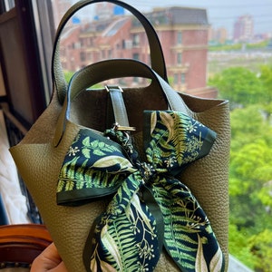 Silk Scarf Keychain floral Handmade Weaving Bow Ribbon car bag pendant chain jewelry Purse Charm Bag Bugs Charm Dark Green