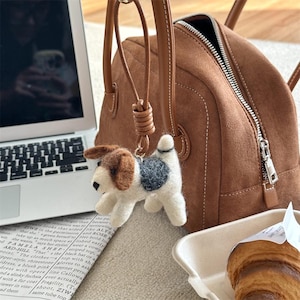 Porte-clés/bijou Sac à Main Petit Caniche - Poils Beige, Mousquetons Argent, Neuf Avec étiquettes