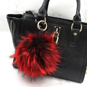 Big Furry Ball Bag Charm Plush Fluffy Keychains Large Fuzzy Pompoms Keyring Puffs Lanyard Bag Bugs Charm Puffs Pom Pom Purse Bag Charm