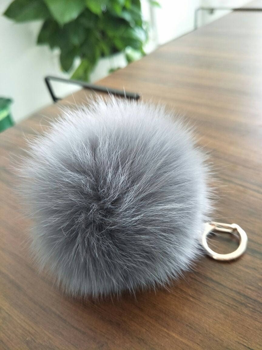 Faux Fur Pom-pom KeyChain Bag Charm Fluffy Cute Ball Keyring Pendant Dangle Faux Fur Pom-pom KeyChain Bag Charm Fluffy Cute Ball Keyring Pendant Dangle