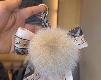 Cute Women Bag Accessories Silk Fabric Bow Ribbon Puffs Handbag Charm Chic Gifts for Women Tote Charm Knit Woven Lanyard Bag Charm light Tan