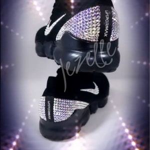 Rhinestoned Air VaporMax Flyknit 3 in Black, Custom Bedazzled Trainers, Hand Jeweled, Rhinestone Bling Sneakers, Blinged Out Air Max