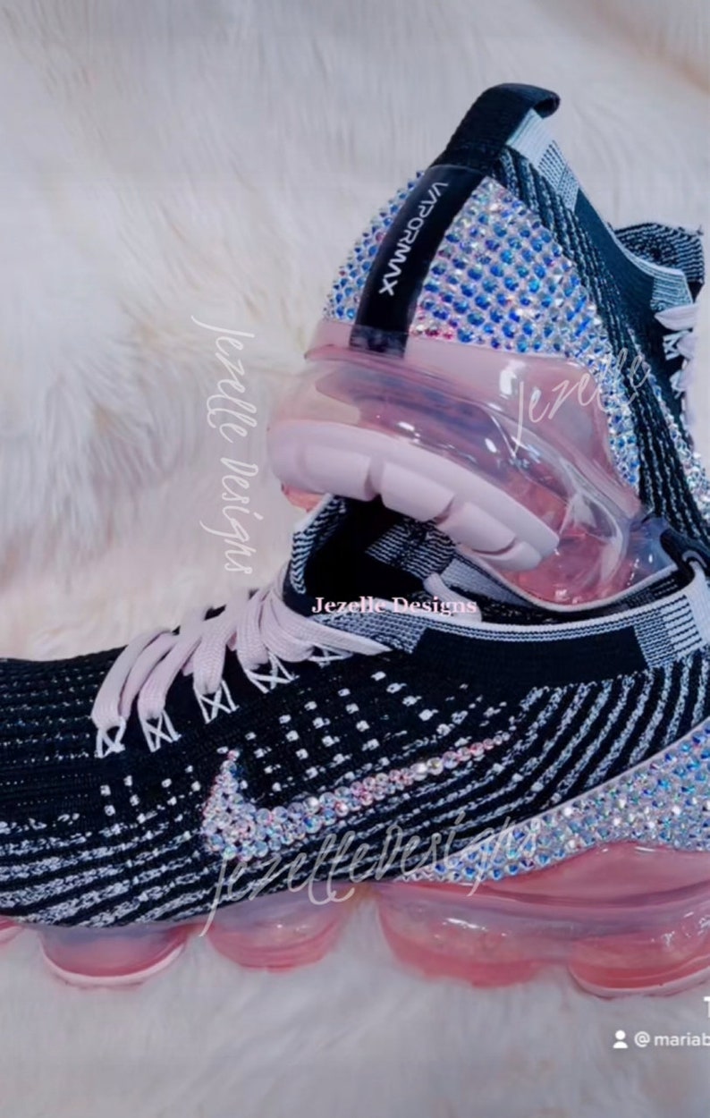 vapormax flyknit on sale