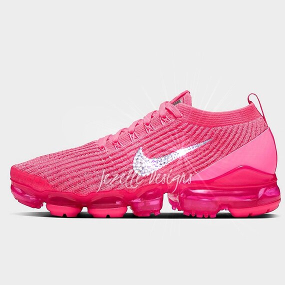 hot pink flyknit