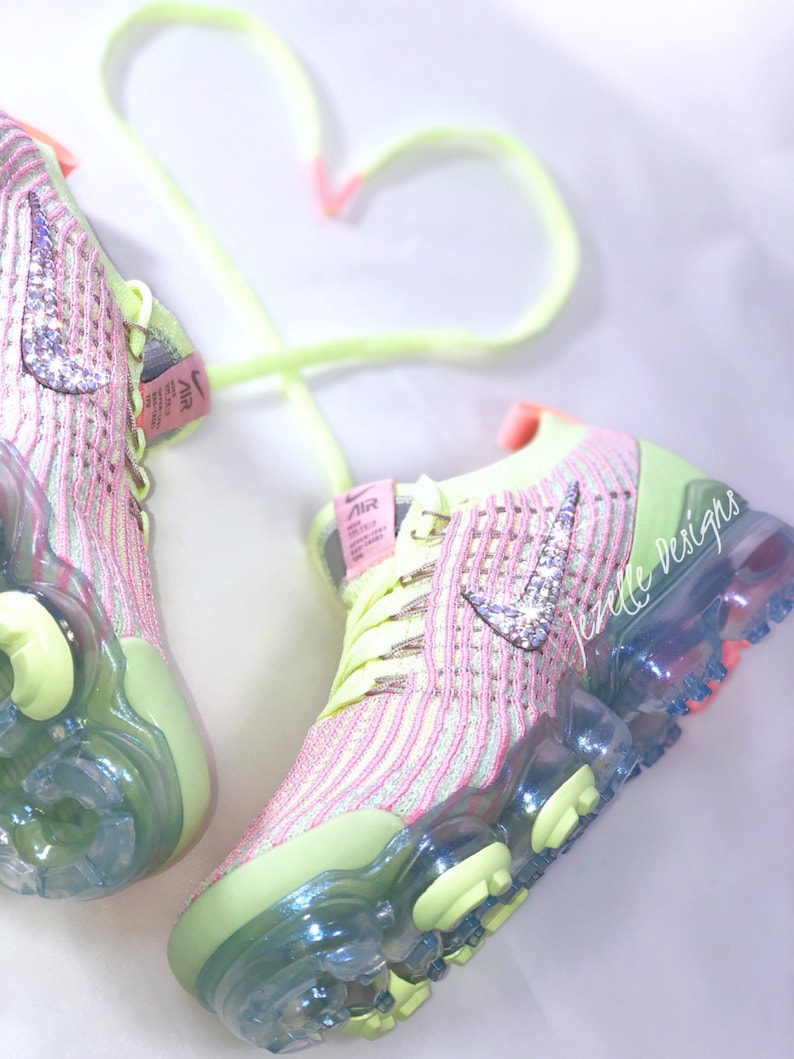 nike special sneaker