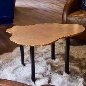 Mid-Century Modern, Exotic Australian Burl Side / End Table image 3