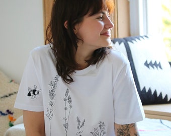 Large wildflower with doodle bee sleeve t-shirt