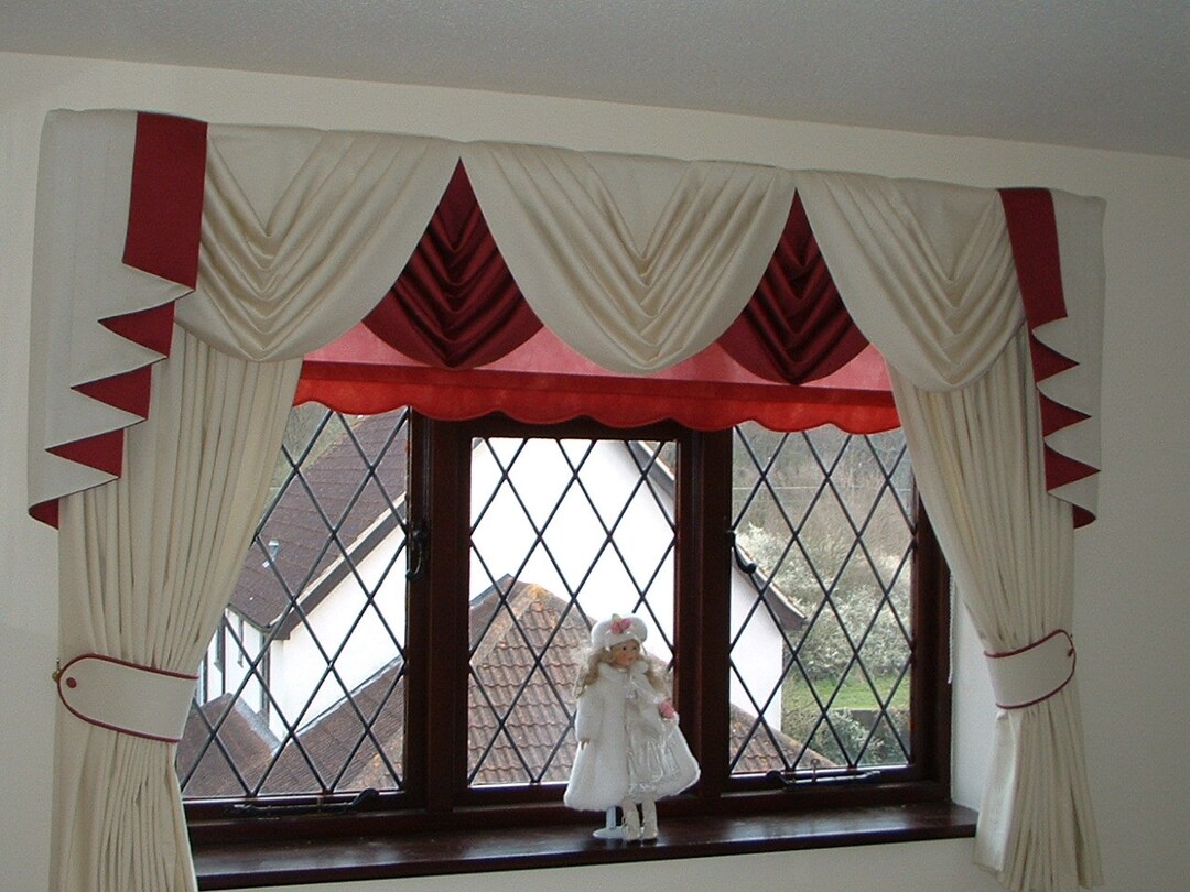 Swags and Tails Sets to Fit 61 to 105 Wide 155 Etsy